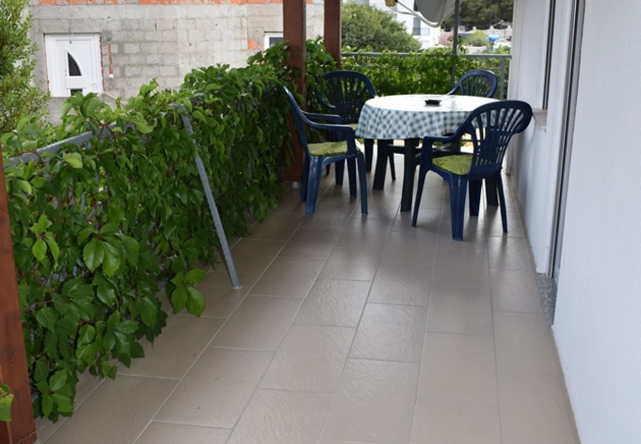 Appartement à Drage - Appartement dans Drage avec Balcon, Climatisation, WIFI (5013-4)