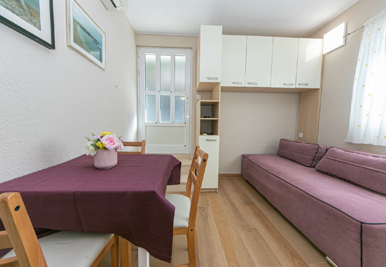 Appartement à Drašnice - Appartement dans Drašnice avec vue mer, terrasse, Climatisation, WIFI (4992-1)