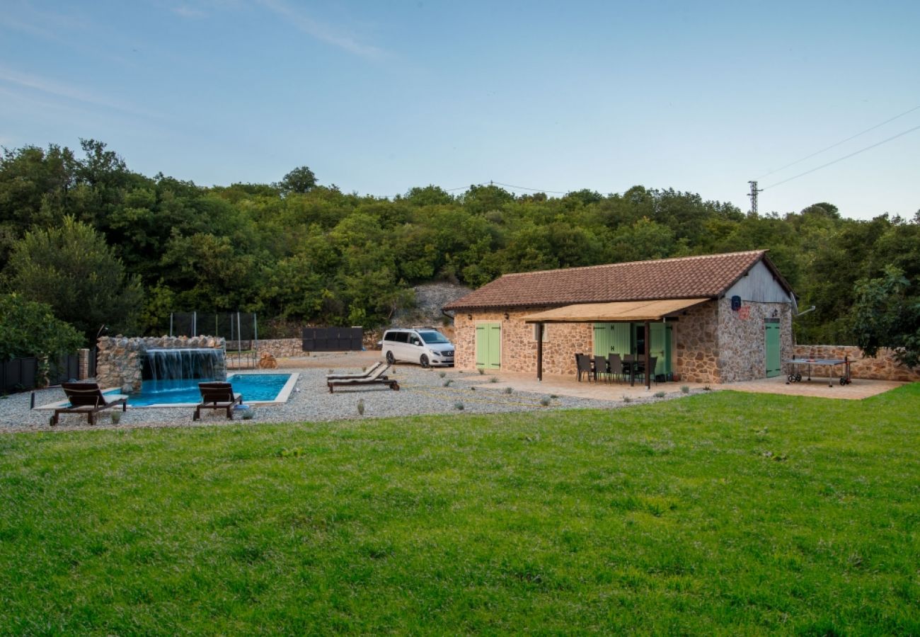 Maison à Vrbnik - Maison de vacances dans Vrbnik avec Climatisation, WIFI, Lave-vaisselle (4791-1)