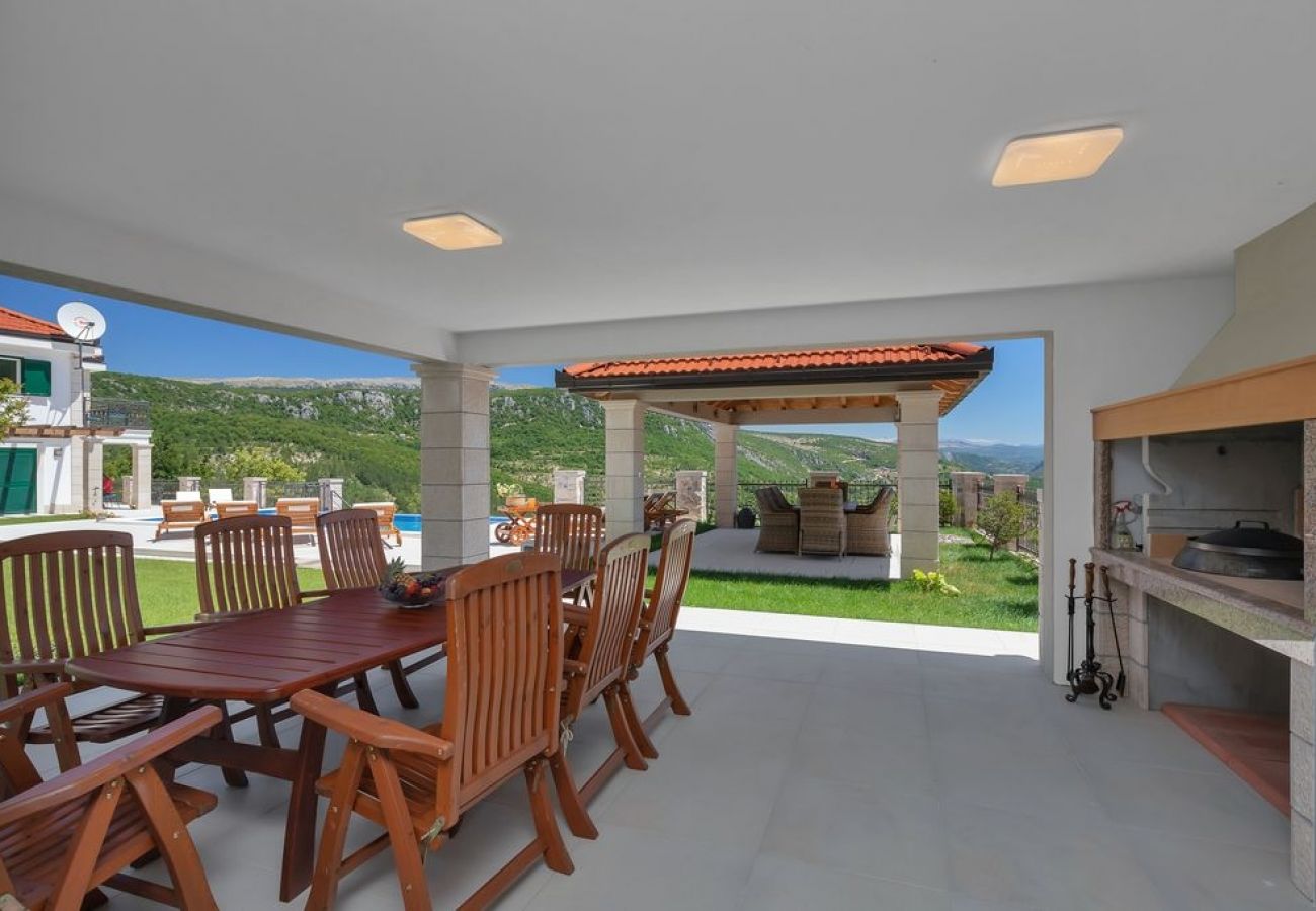 Maison à Imotski - Ferienhaus in Imotski mit Terrasse, Klimaanlage, W-LAN, Waschmaschine (4978-1)