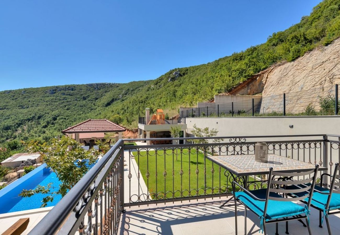 Maison à Imotski - Ferienhaus in Imotski mit Terrasse, Klimaanlage, W-LAN, Waschmaschine (4978-1)