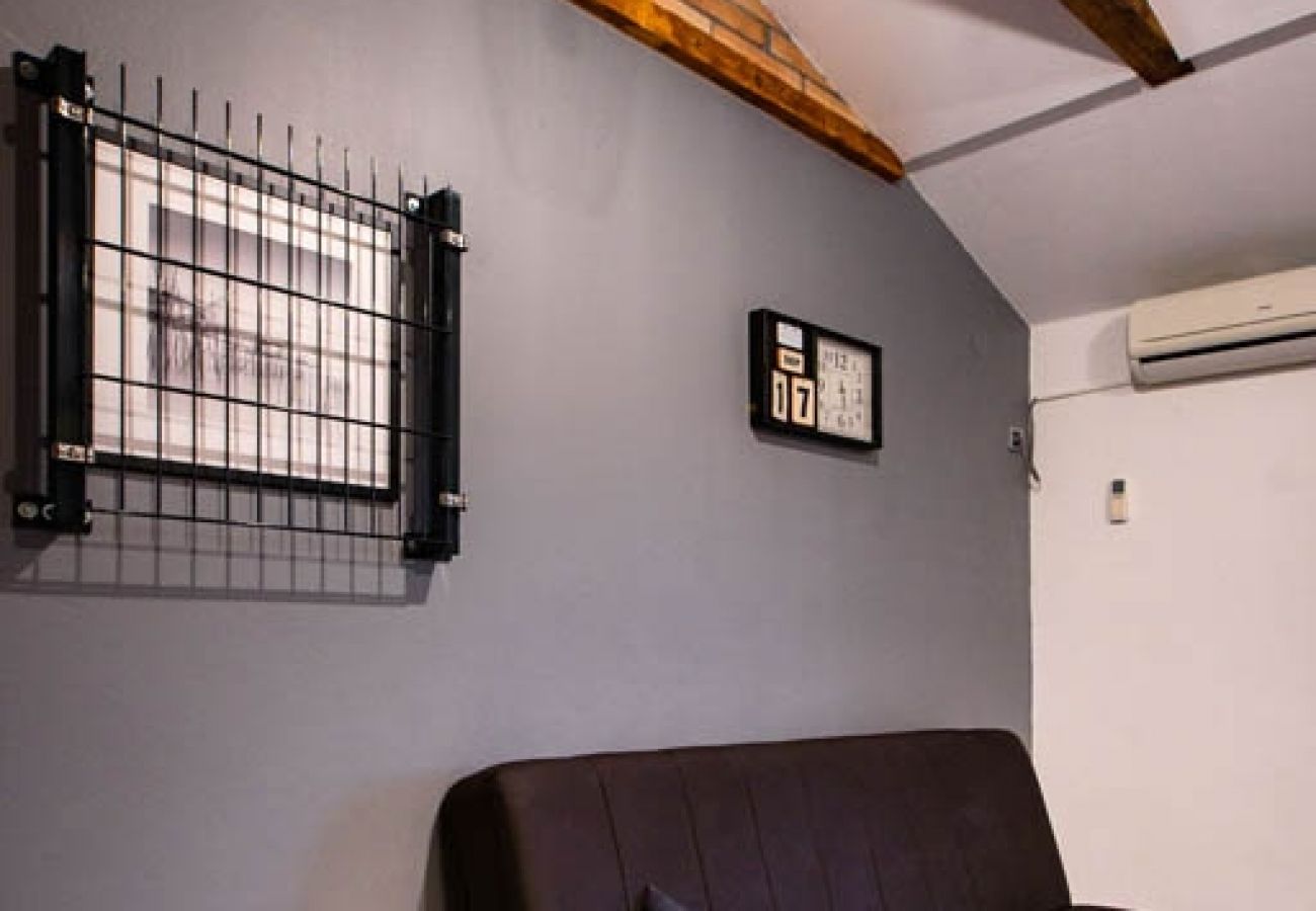 Appartement à Lopar - Appartement dans Lopar avec Balcon, Climatisation, WIFI (4739-4)