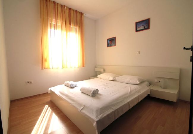 Appartement à Zadar - Appartement dans Zadar avec Balcon, Climatisation, WIFI (858-3) Appartement à Zadar - Appartement dans Zadar avec Balcon, Climatisation, WIFI (858-3)