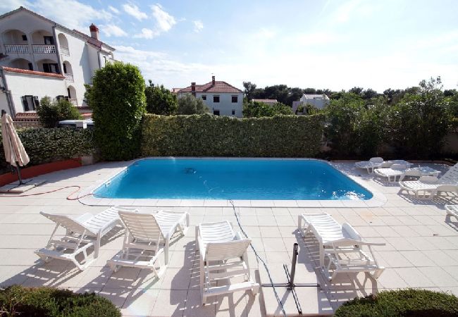 Appartement à Zadar - Appartement dans Zadar avec Balcon, Climatisation, WIFI (858-3) Appartement à Zadar - Appartement dans Zadar avec Balcon, Climatisation, WIFI (858-3)