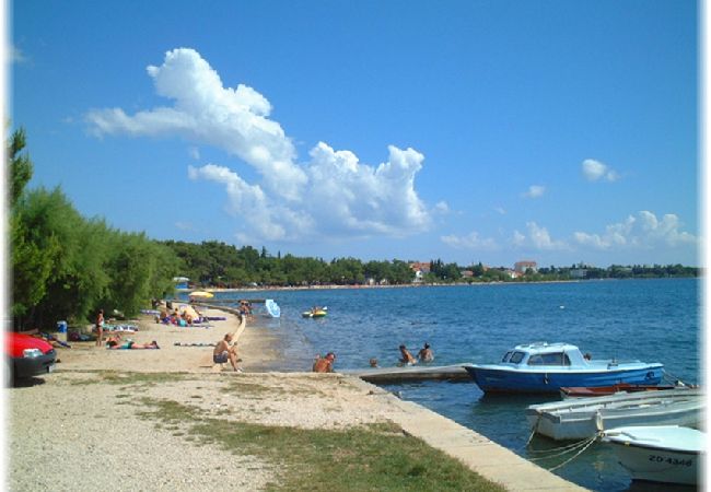 Appartement à Zadar - Appartement dans Zadar avec Balcon, Climatisation, WIFI (858-3) Appartement à Zadar - Appartement dans Zadar avec Balcon, Climatisation, WIFI (858-3)