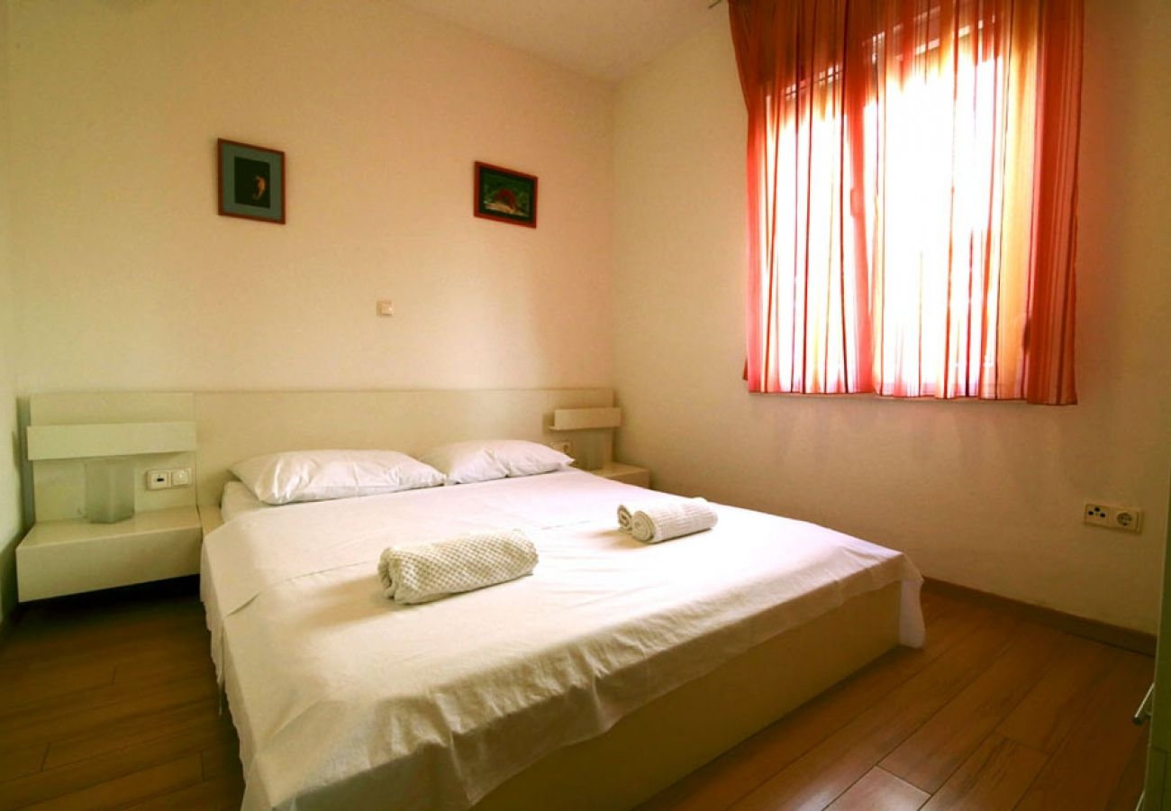 Appartement à Zadar - Appartement dans Zadar avec vue mer, Balcon, Climatisation, WIFI (858-4)