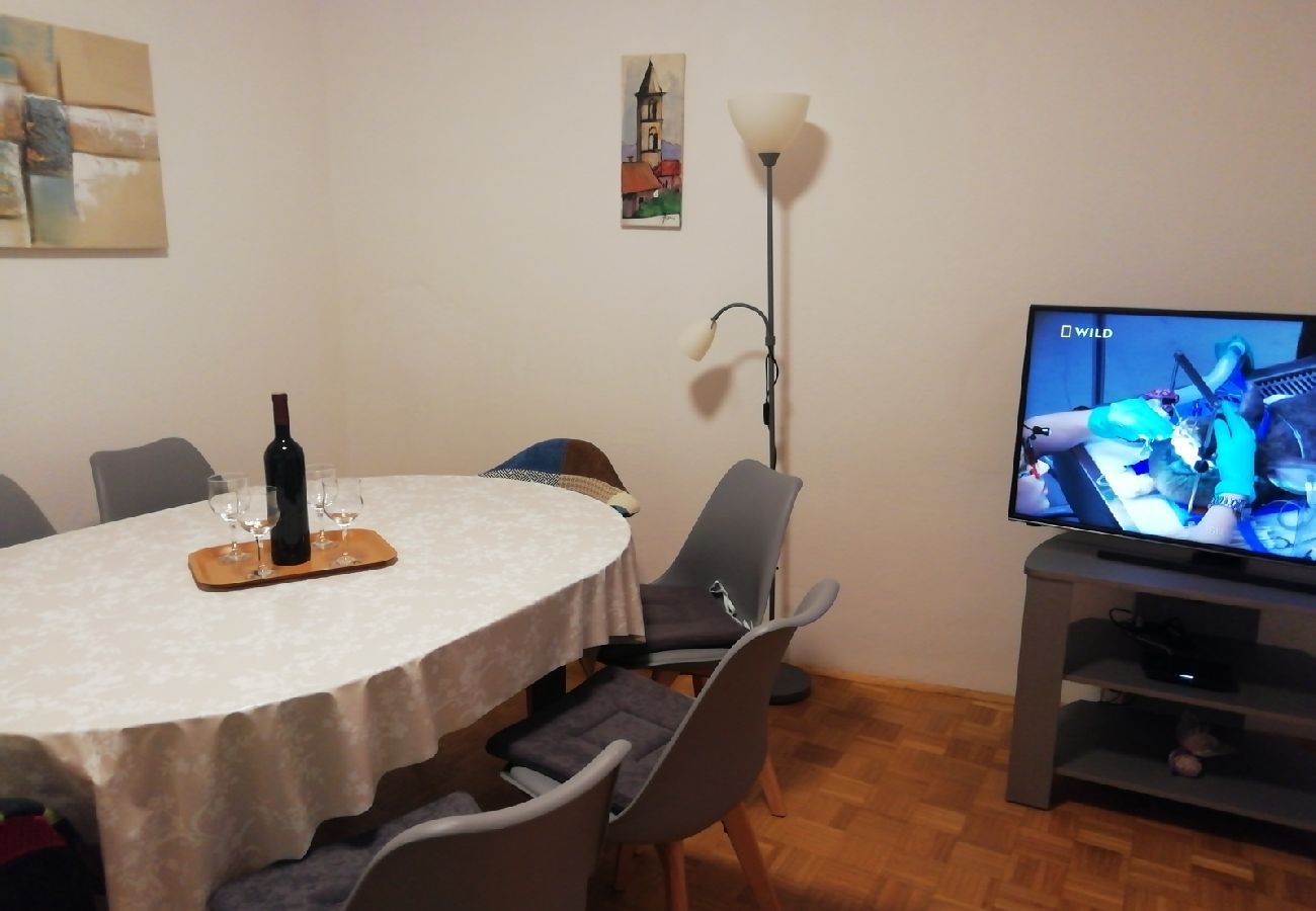 Appartement à Nin - Appartement dans Nin avec loggia, Climatisation, WIFI, Machine à laver (4986-1)