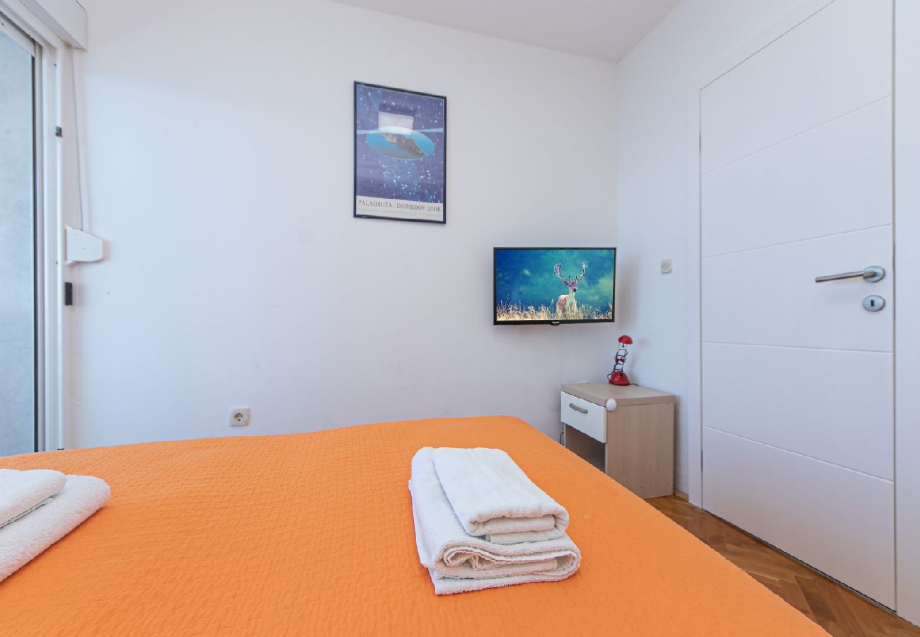 Appartement à Drašnice - Appartement dans Drašnice avec vue mer, terrasse, Climatisation, WIFI (4992-2)