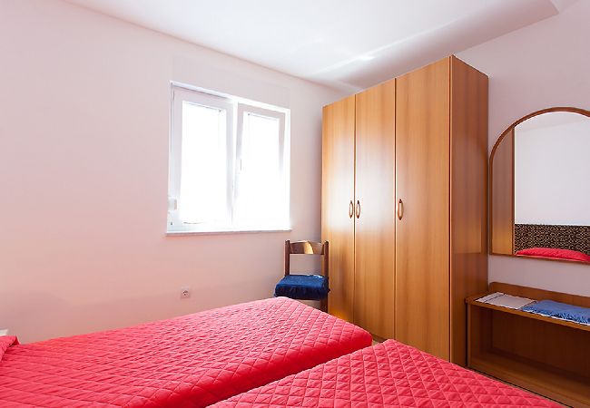 Appartement à Porec - Appartement dans Poreč avec Balcon, Climatisation, WIFI, Machine à laver (4928-10) Appartement à Porec - Appartement dans Poreč avec Balcon, Climatisation, WIFI, Machine à laver (4928-10)