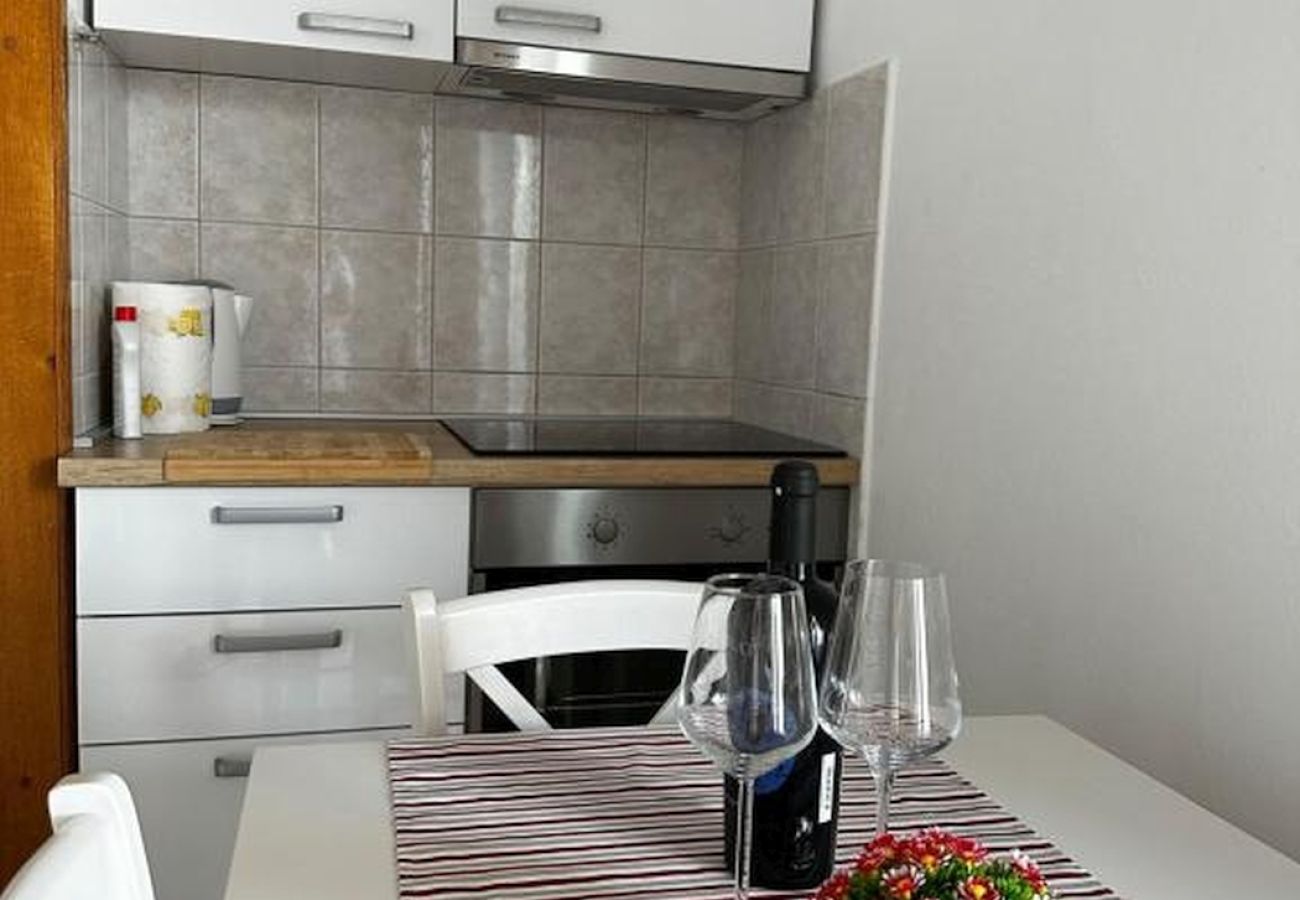 Appartement à Murter - Appartement dans Murter avec vue mer, terrasse, Climatisation, WIFI (5026-1)