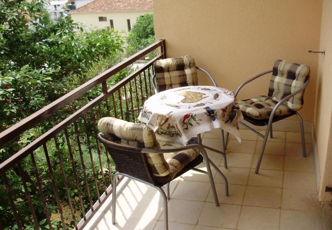 Appartement à Stari Grad - Appartement dans Stari Grad (Hvar) avec Balcon, Climatisation, WIFI, Lave-vaisselle (5028-3)