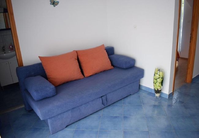 Appartement à Tribunj - Appartement dans Tribunj avec vue mer, Balcon, Climatisation, WIFI (5034-3) Appartement à Tribunj - Appartement dans Tribunj avec vue mer, Balcon, Climatisation, WIFI (5034-3)