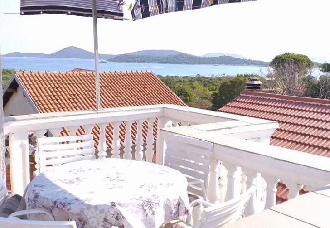 Appartement à Tribunj - Appartement dans Tribunj avec vue mer, Balcon, Climatisation, WIFI (5037-2) Appartement à Tribunj - Appartement dans Tribunj avec vue mer, Balcon, Climatisation, WIFI (5037-2)