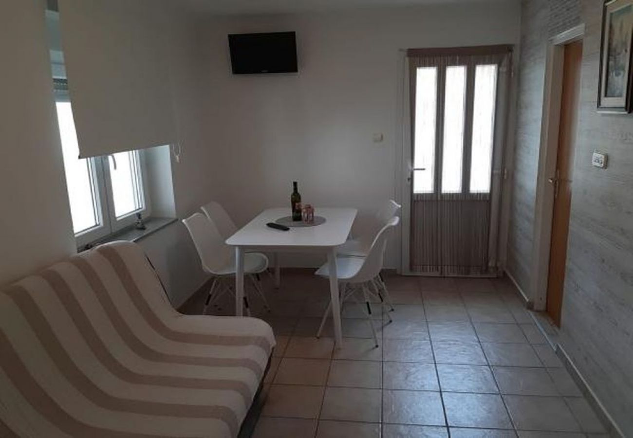 Appartement à Tribunj - Appartement dans Tribunj avec Climatisation, WIFI (5038-1)