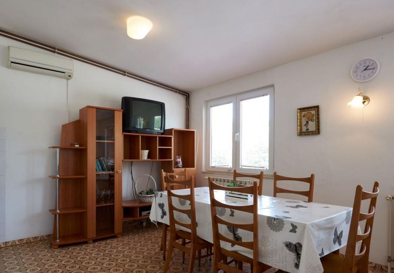 Appartement à Seget Vranjica - Appartement dans Seget Vranjica avec vue mer, terrasse, Climatisation, WIFI (5052-5)