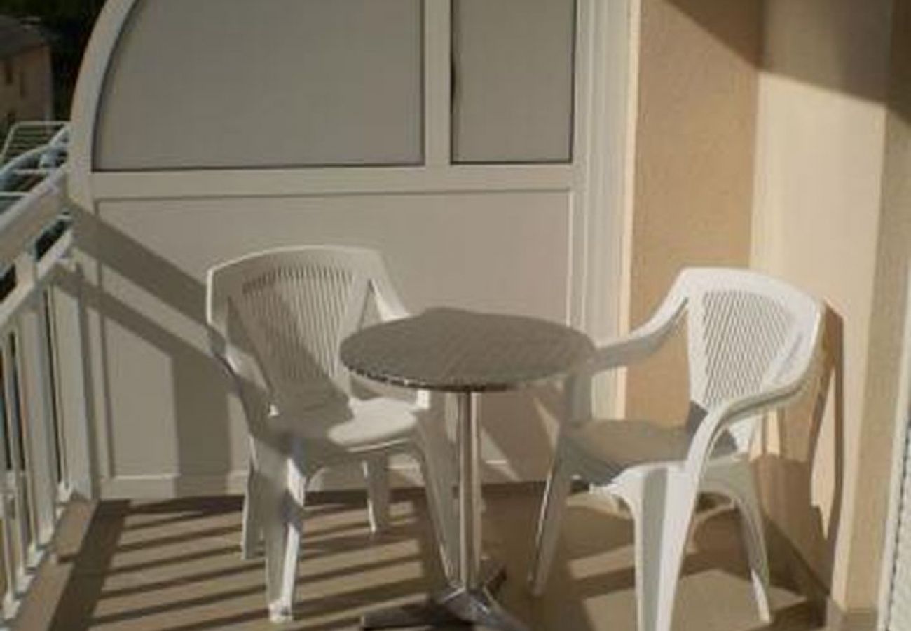 Appartement à Duce - Appartement dans Duće avec vue mer, Balcon, Climatisation, WIFI (5060-4)