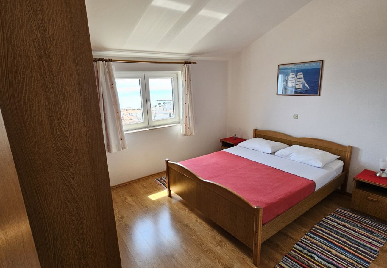 Appartement à Duce - Appartement dans Duće avec vue mer, Balcon, Climatisation, WIFI (5067-5)