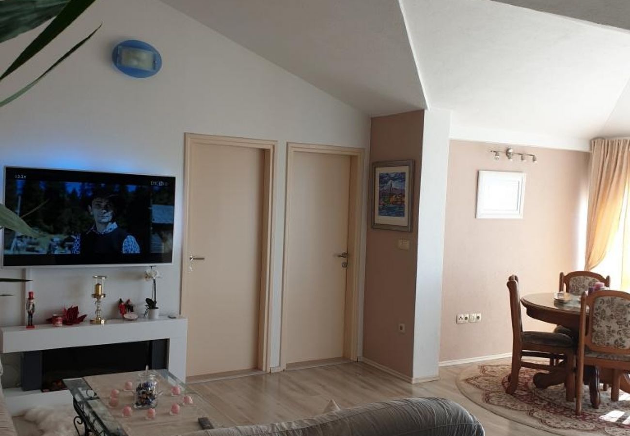 Appartement à Duce - Appartement dans Duće avec vue mer, terrasse, Climatisation, WIFI (5063-1)