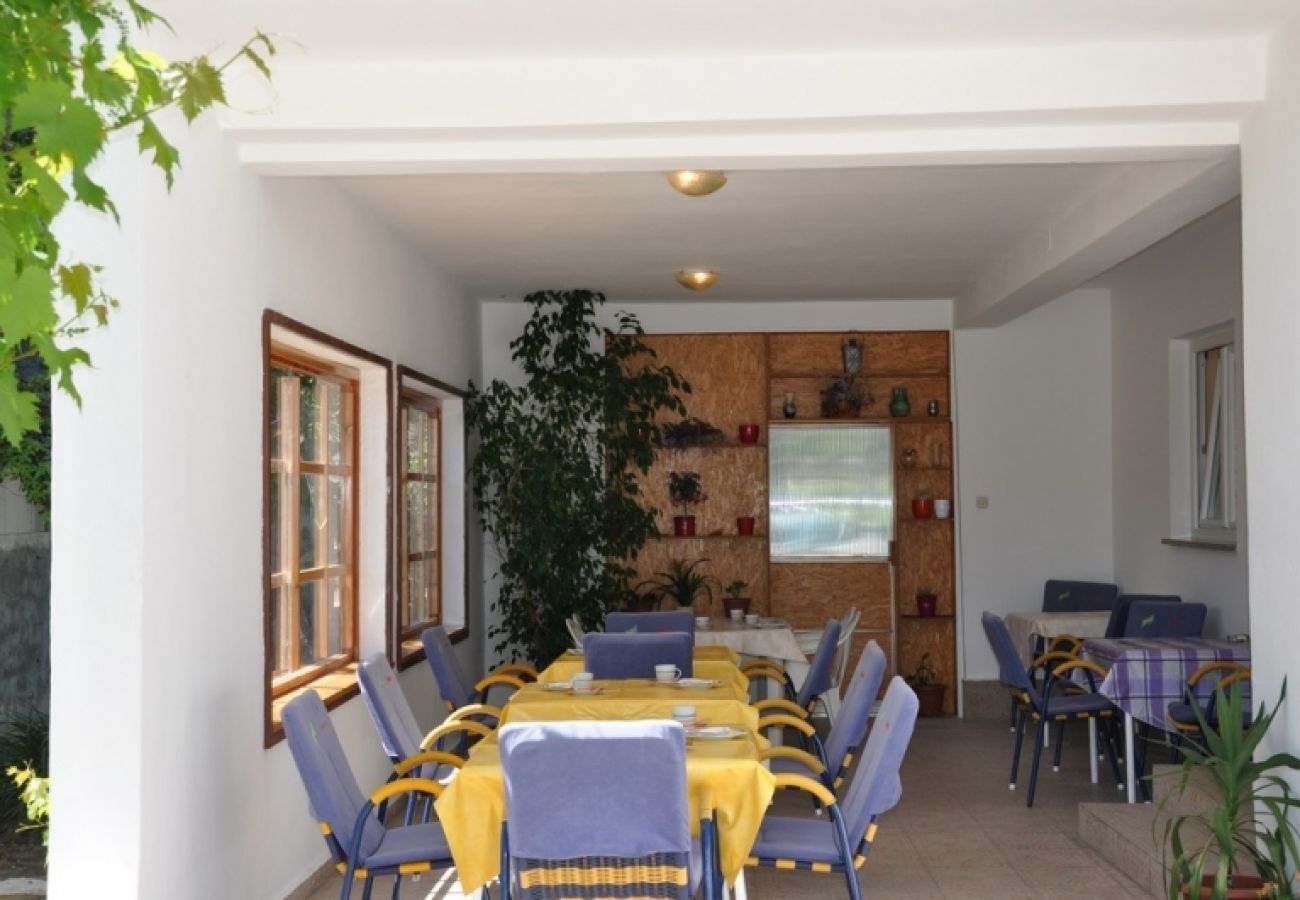 Chambres d'hôtes à Lopar - Chambre dans Lopar avec terrasse, Climatisation, WIFI (3719-3)