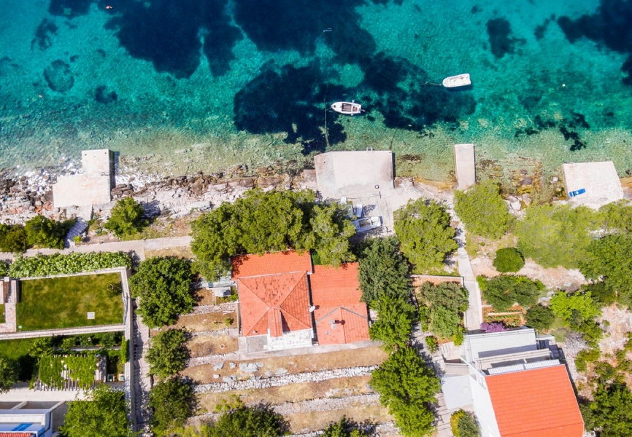 Maison à Karbuni - Maison de vacances dans Karbuni avec vue mer, Balcon, Climatisation, WIFI (5095-1)