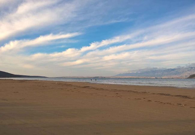 Appartement à Ljubac - Appartement dans Ljubač avec vue mer, Balcon, Climatisation, WIFI (809-2) Appartement à Ljubac - Appartement dans Ljubač avec vue mer, Balcon, Climatisation, WIFI (809-2)