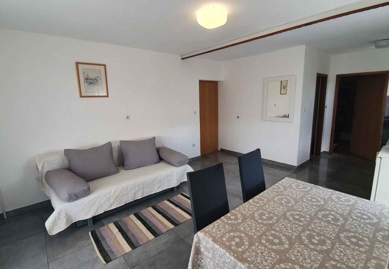 Appartement à Ljubac - Appartement dans Ljubač avec vue mer, Balcon, Climatisation, WIFI (809-3)