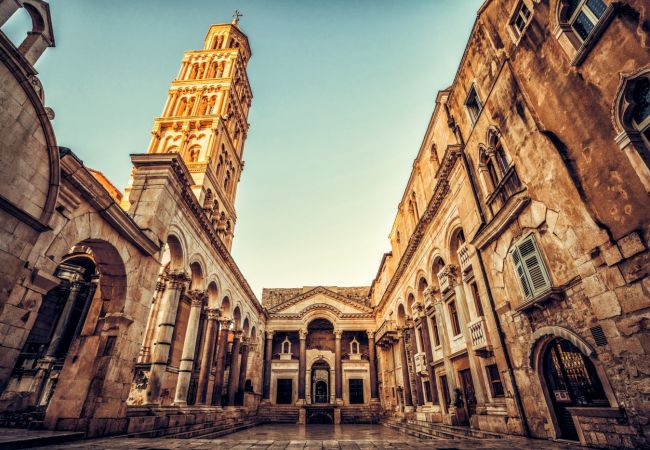 Appartement à Kaštel Novi - Appartement dans Kaštel Novi avec Balcon, Climatisation, WIFI, Machine à laver (5105-1) Appartement à Kaštel Novi - Appartement dans Kaštel Novi avec Balcon, Climatisation, WIFI, Machine à laver (5105-1)