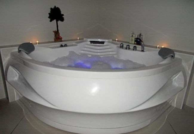 Appartement à Opatija - Appartement dans Opatija avec vue mer, terrasse, Climatisation, WIFI (4812-1) Appartement à Opatija - Appartement dans Opatija avec vue mer, terrasse, Climatisation, WIFI (4812-1)