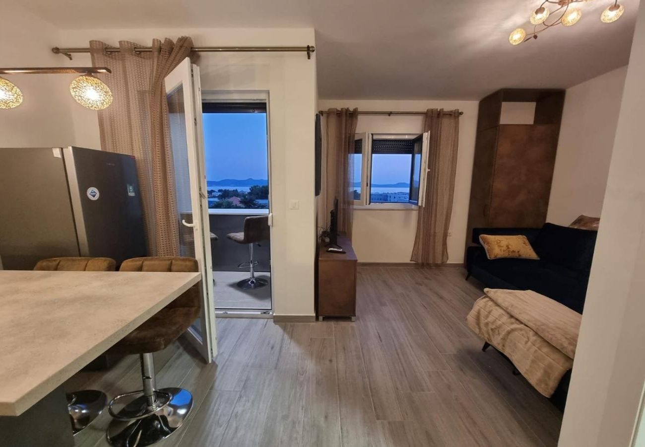 Studio à Zadar - Appartement Studio dans Zadar avec vue mer, Balcon, Climatisation, WIFI (5114-1)