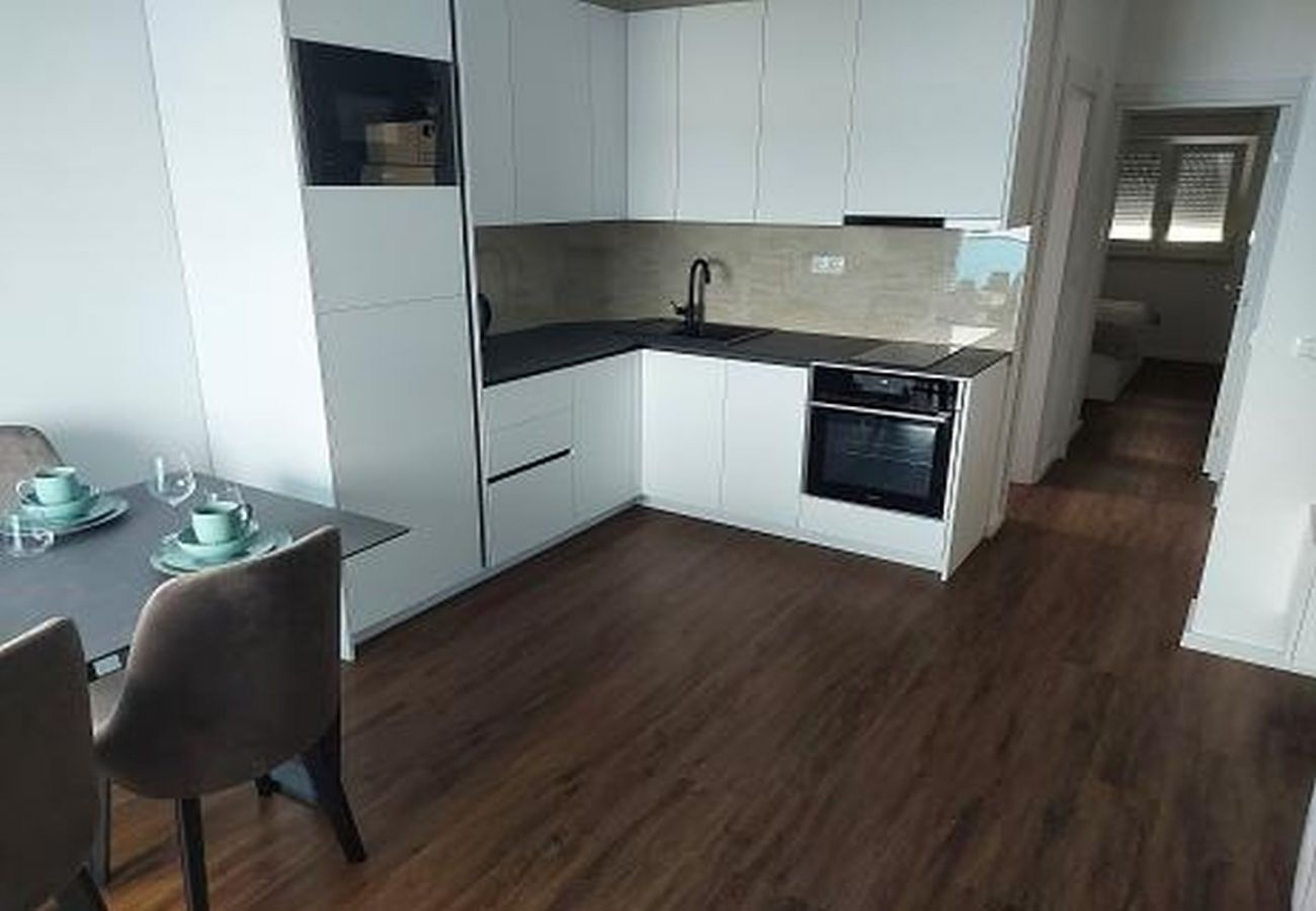 Appartement à Lokva Rogoznica - Appartement dans Lokva Rogoznica avec vue mer, Balcon, Climatisation, WIFI (5118-3)