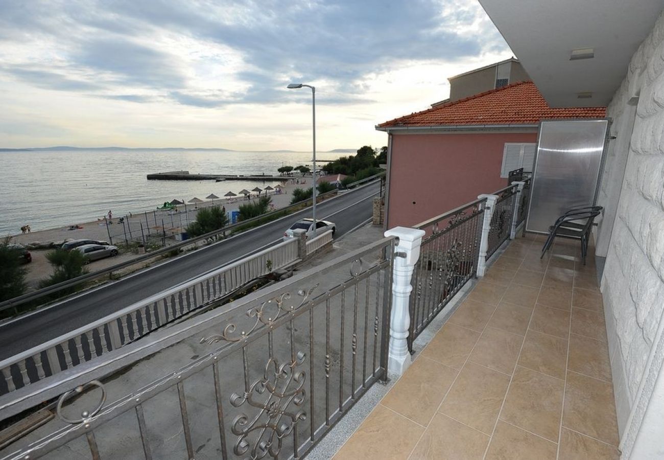 Appartement à Podstrana - Appartement dans Podstrana-Sv.Martin avec vue mer, terrasse, Climatisation, WIFI (5117-1)