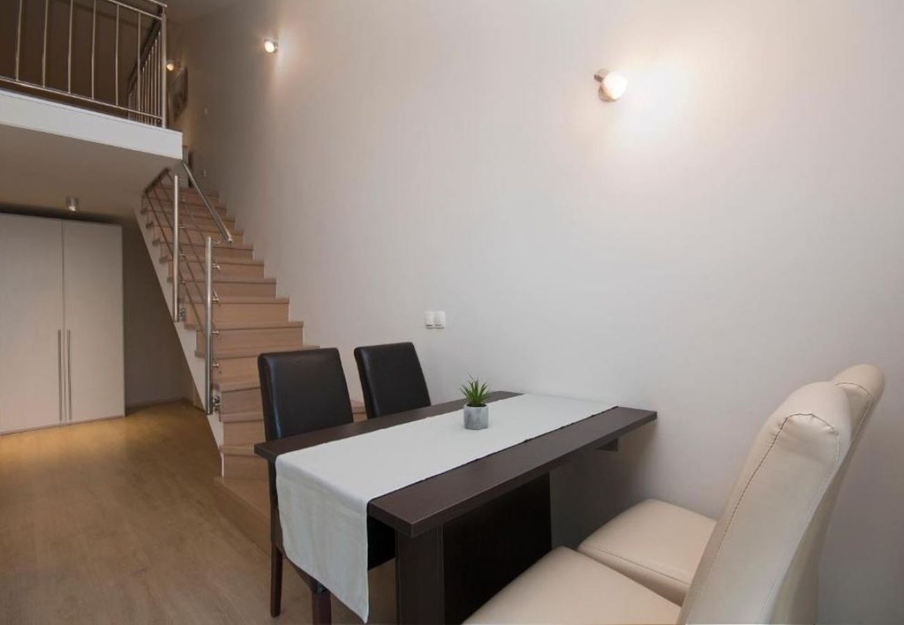 Appartement à Brela - Appartement dans Brela avec vue mer, terrasse, Climatisation, WIFI (5122-1)