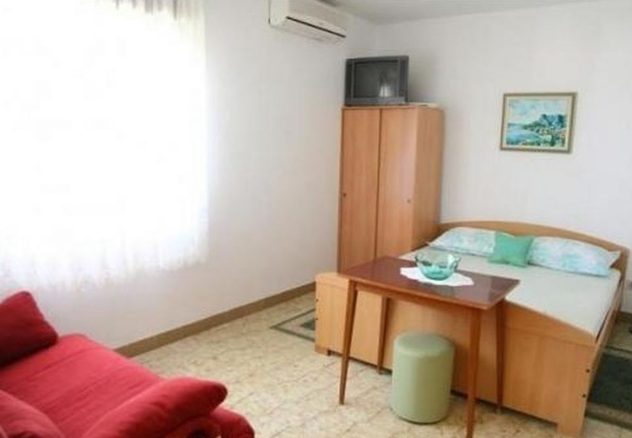 Appartement à Duce - Appartement dans Duće avec vue mer, Balcon, Climatisation, WIFI (5128-1)