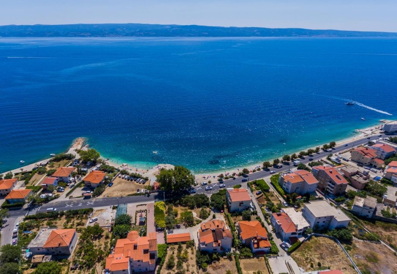 Appartement à Dugi Rat - Appartement dans Dugi Rat avec vue mer, Balcon, Climatisation, WIFI (5132-4)