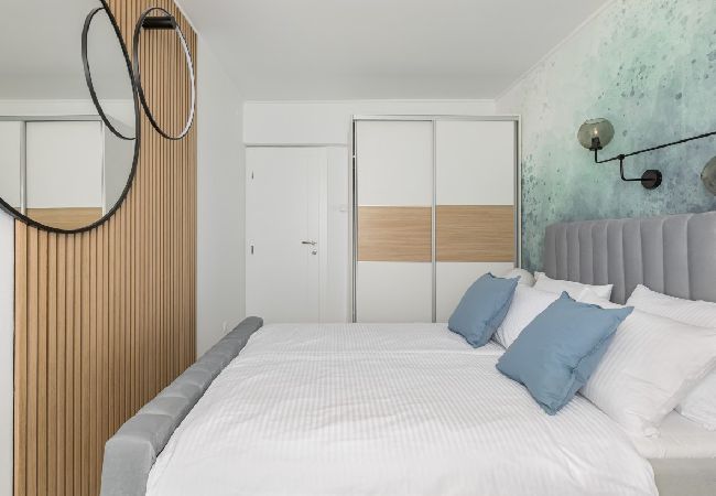 Appartement à Arbanija - Appartement dans Arbanija avec vue mer, terrasse, Climatisation, WIFI (5139-2) Appartement à Arbanija - Appartement dans Arbanija avec vue mer, terrasse, Climatisation, WIFI (5139-2)