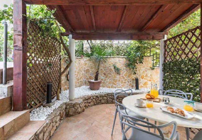 Appartement à Arbanija - Appartement dans Arbanija avec terrasse, Climatisation, WIFI (5139-4) Appartement à Arbanija - Appartement dans Arbanija avec terrasse, Climatisation, WIFI (5139-4)