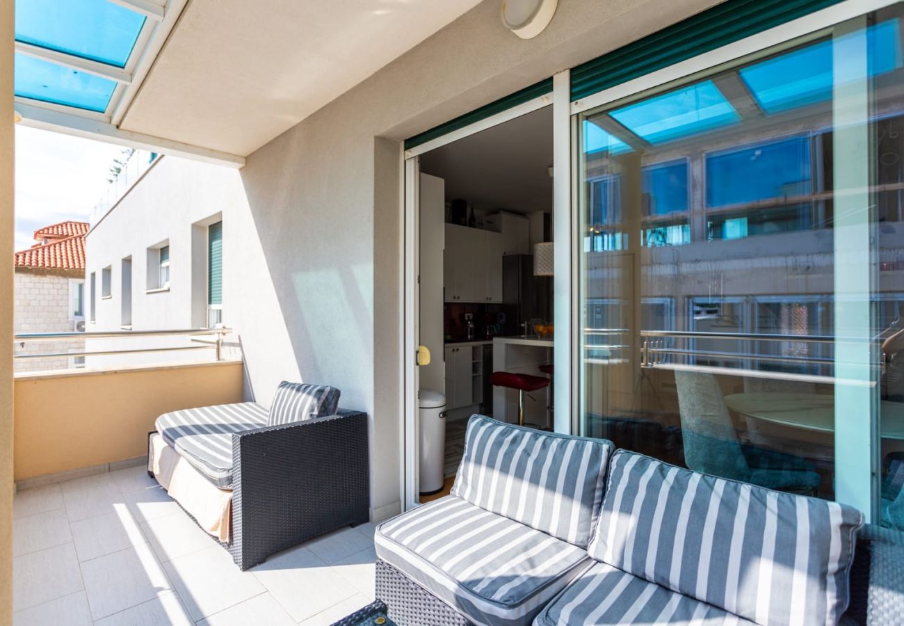 Appartement à Split - Appartement dans Split avec Balcon, Climatisation, WIFI (5141-1)