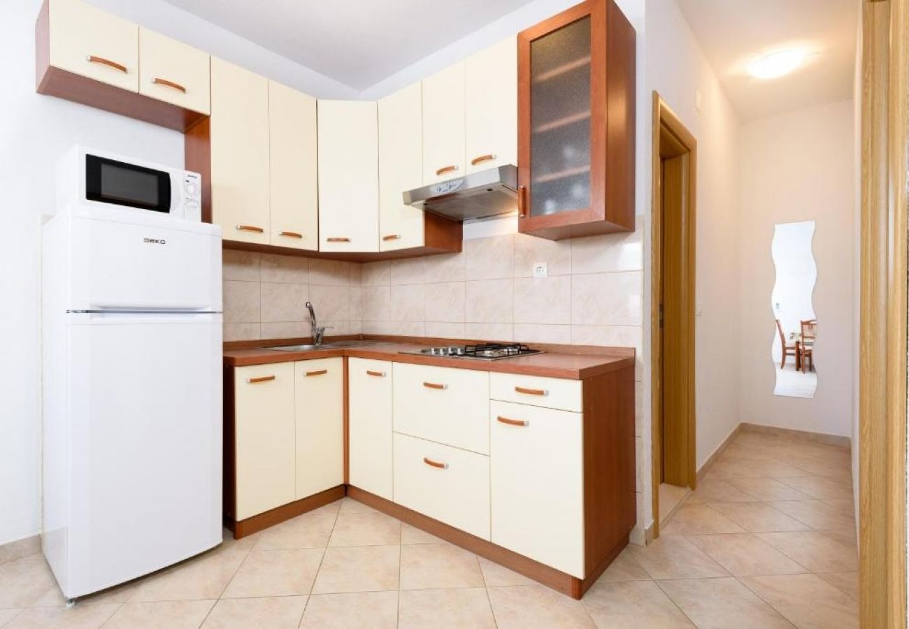 Appartement à Seget Vranjica - Appartement dans Seget Vranjica avec vue mer, Balcon, Climatisation, WIFI (5142-1)