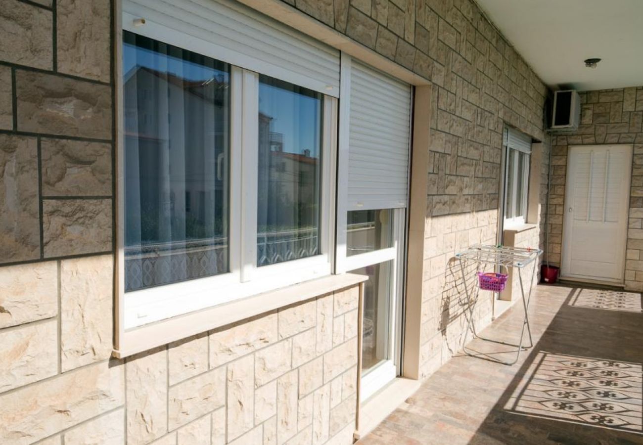 Appartement à Duce - Appartement dans Duće avec vue mer, Balcon, Climatisation, WIFI (5146-3)