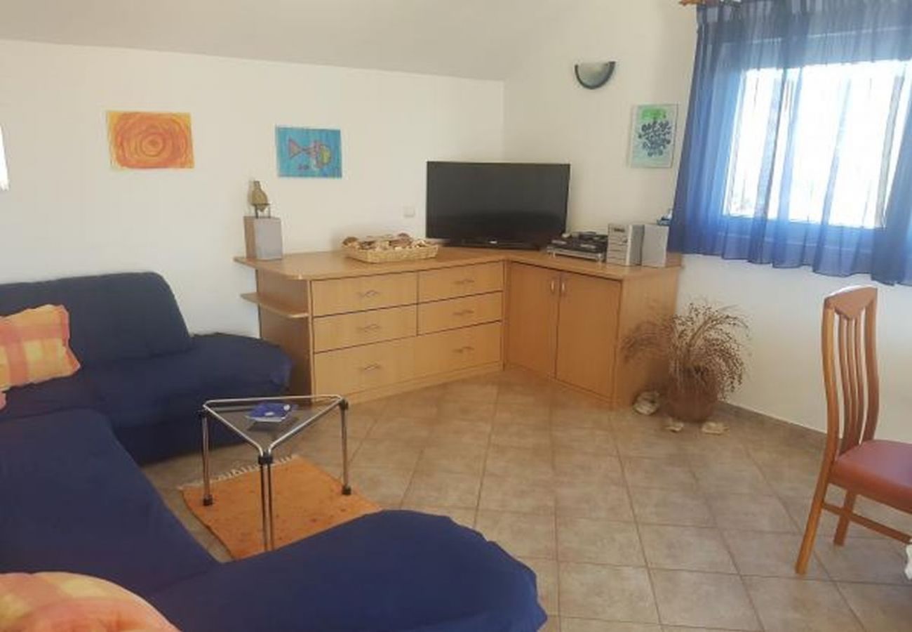 Appartement à Slatine - Appartement dans Slatine avec vue mer, terrasse, Climatisation, WIFI (5147-1)