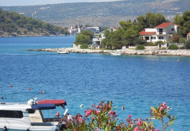 Appartement à Ražanj - Appartement dans Ražanj avec vue mer, Balcon, Climatisation, WIFI (5150-3) Appartement à Ražanj - Appartement dans Ražanj avec vue mer, Balcon, Climatisation, WIFI (5150-3)