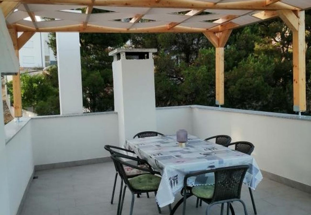 Appartement à Primošten - Appartement dans Primošten avec vue mer, terrasse, Climatisation, WIFI (5162-2)