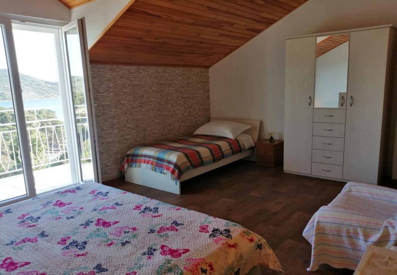 Appartement à Primošten - Appartement dans Primošten avec vue mer, terrasse, Climatisation, WIFI (5162-2)