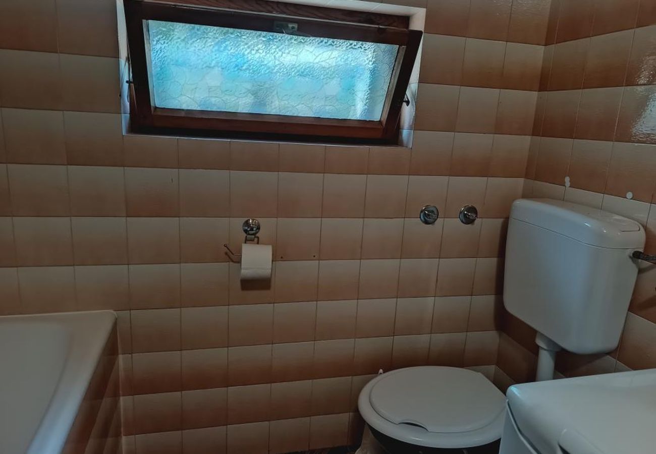 Appartement à Primošten - Appartement dans Primošten avec vue mer, terrasse, Climatisation, WIFI (5162-2)