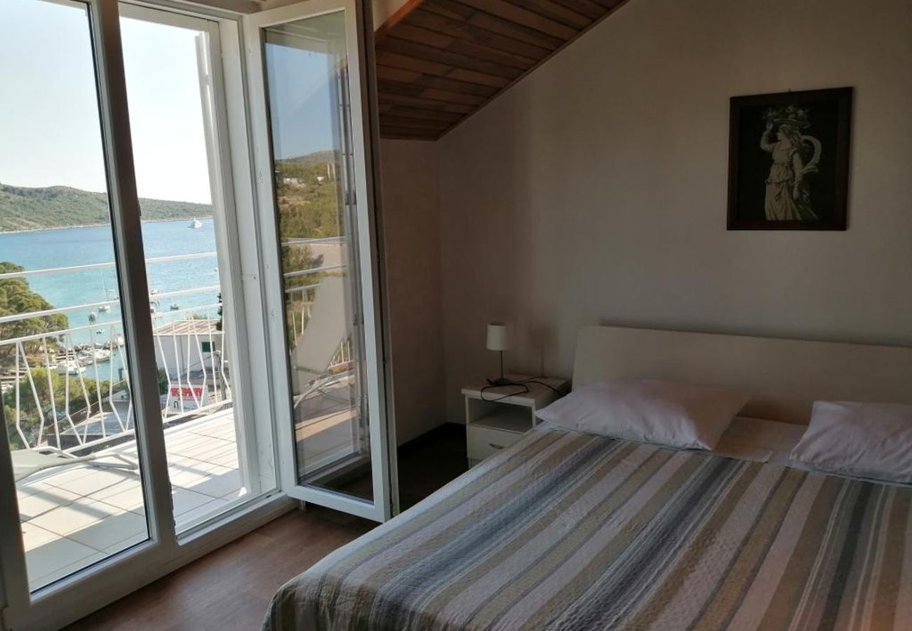 Appartement à Primošten - Appartement dans Primošten avec vue mer, terrasse, Climatisation, WIFI (5162-2)