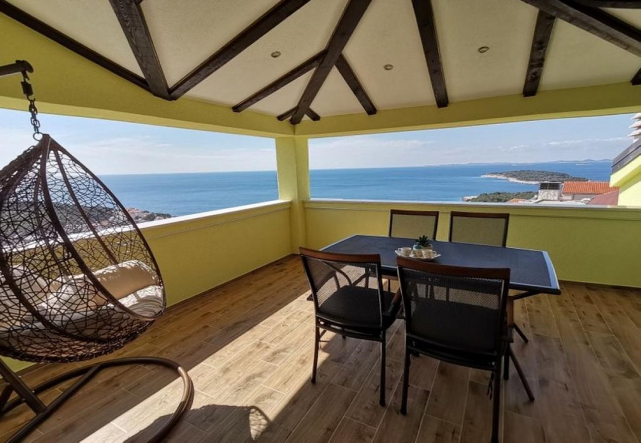 Appartement à Bilo - Appartement dans Bilo avec vue mer, terrasse, Climatisation, WIFI (5151-1)