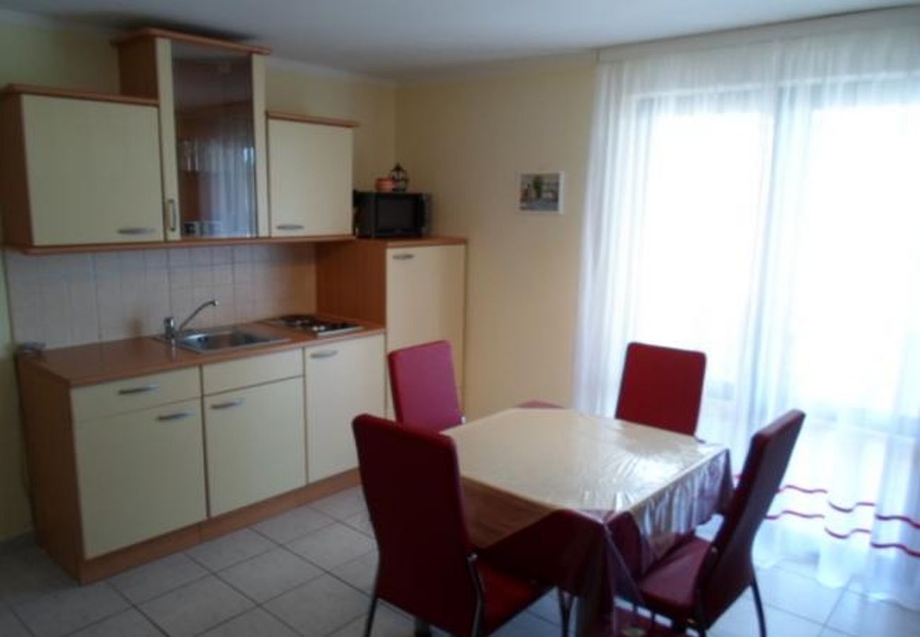 Appartement à Rogoznica - Appartement dans Rogoznica avec vue mer, Balcon, Climatisation, WIFI (5153-2)