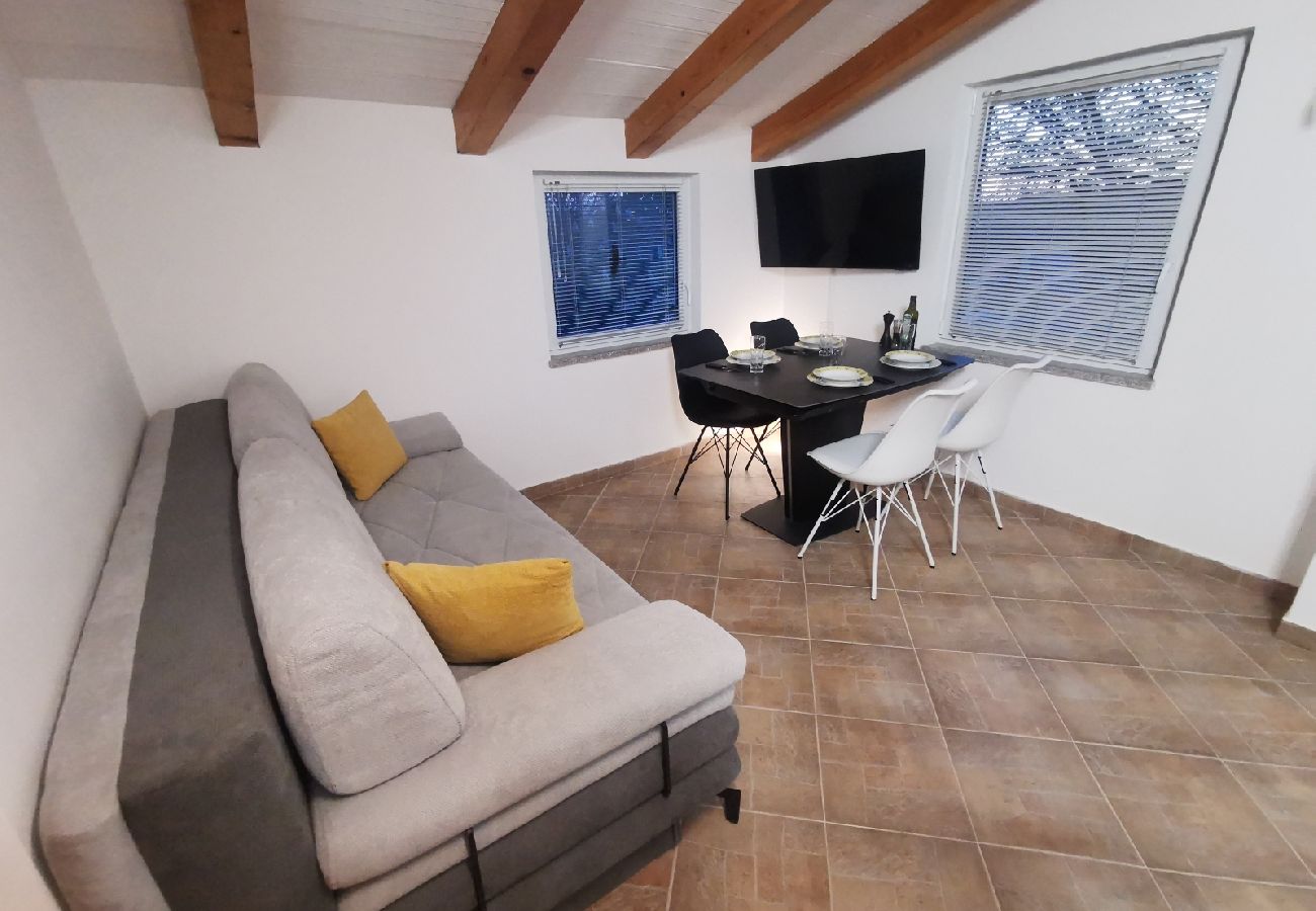 Appartement à Medulin - Appartement dans Medulin avec terrasse, Climatisation, WIFI, Machine à laver (5158-1)