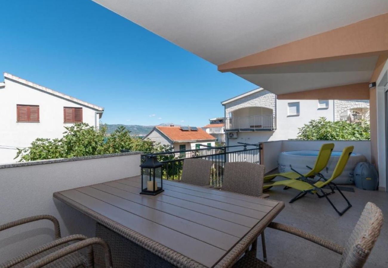 Appartement à Mastrinka - Appartement dans Mastrinka avec vue mer, terrasse, Climatisation, WIFI (5159-3)