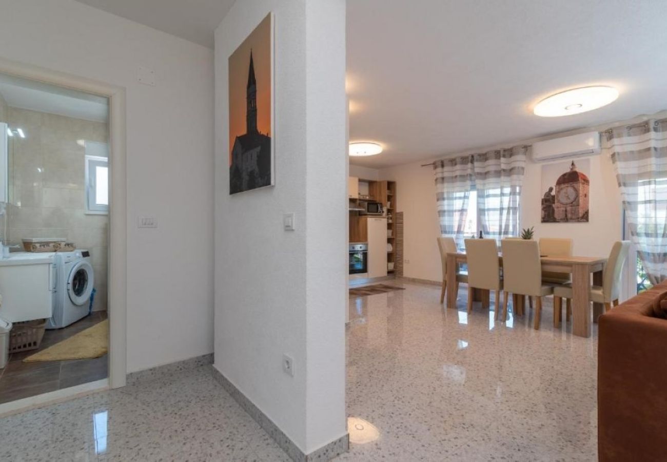 Appartement à Mastrinka - Appartement dans Mastrinka avec vue mer, terrasse, Climatisation, WIFI (5159-3)